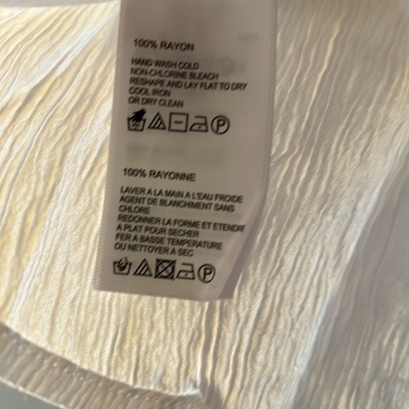 Tommy Bahama white flutter sleeve blouse - Picture 4 of 8